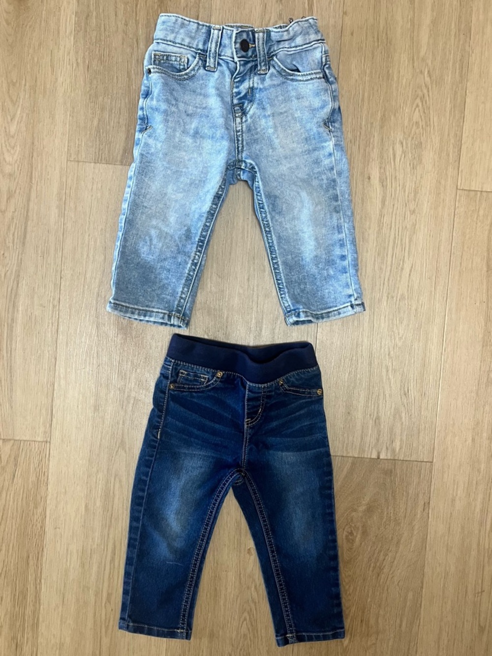 Cat & Jack Two-Pack Kids Denim Pants in Light Blue and Dark Blue
